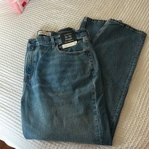 Ultra High Rise 90’s straight jean